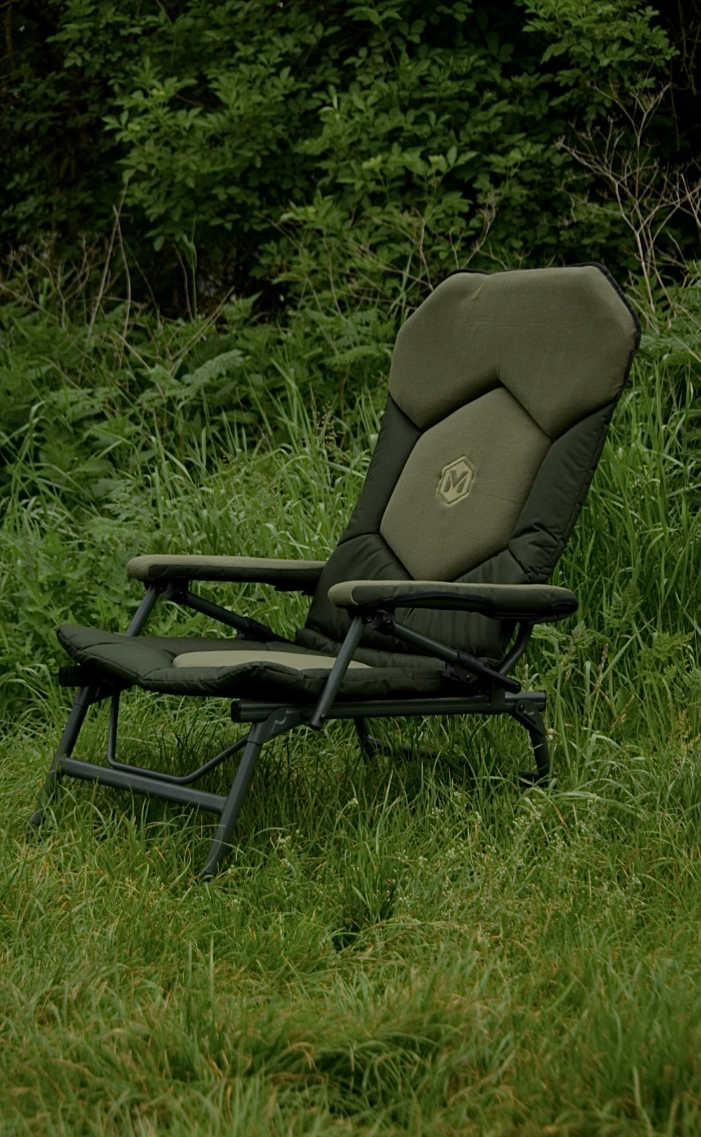 hex-profes-chair-7.jpg (575 KB)