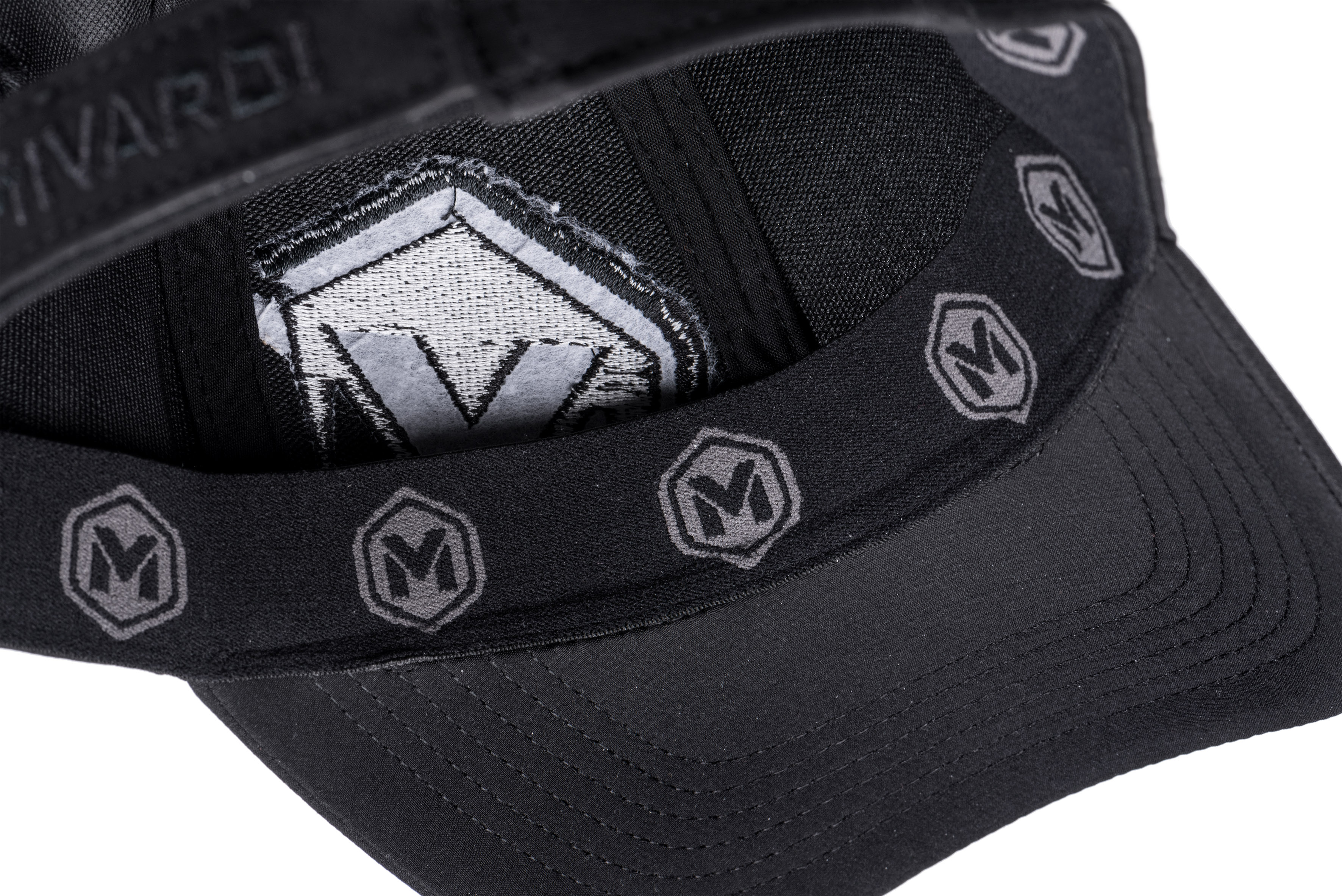 MIVARDI Voděodolná čepice Mivardi - černá